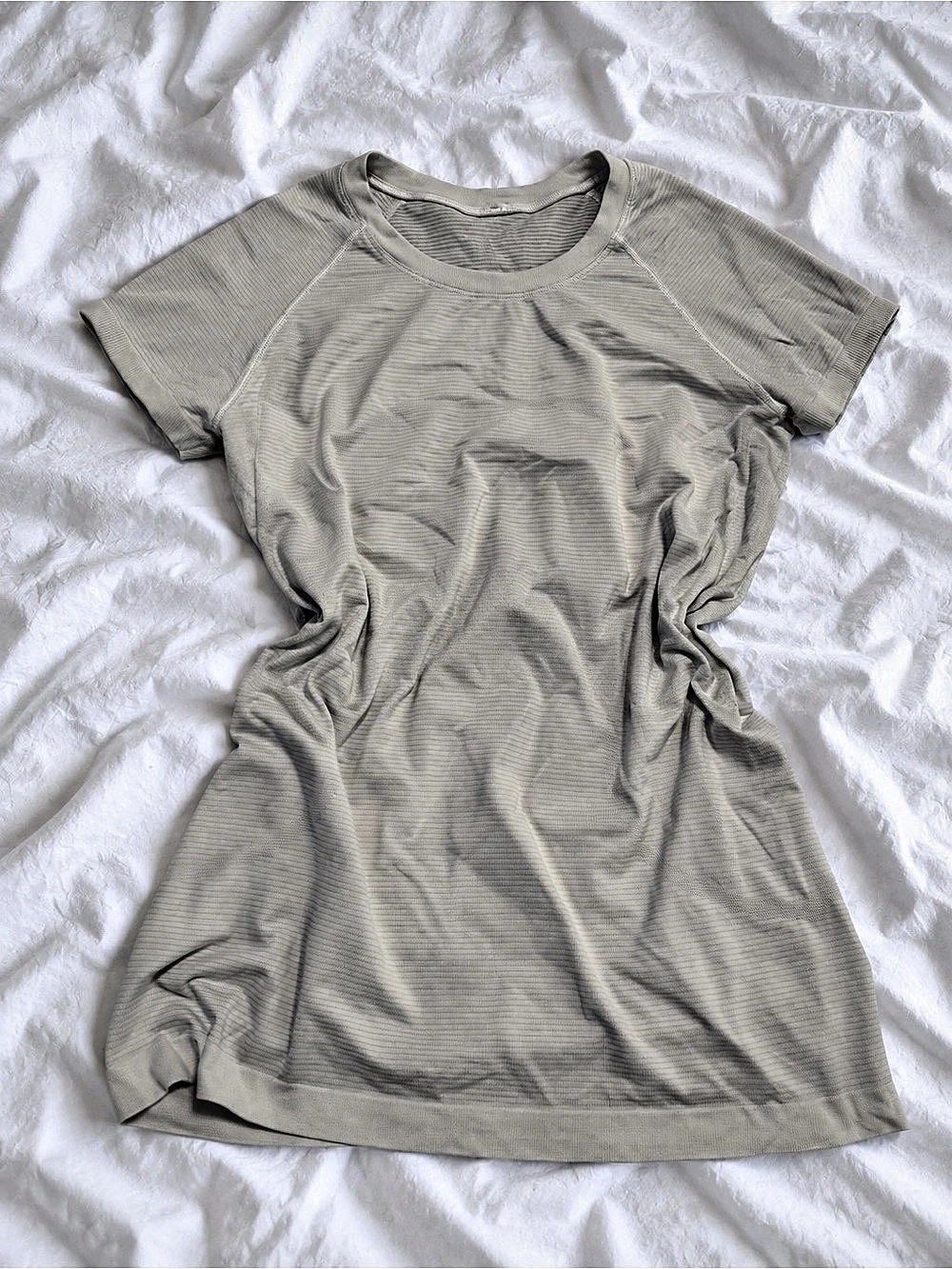 lululemon Swiftly Tech Short-Sleeve Shirt 2.0 Gray